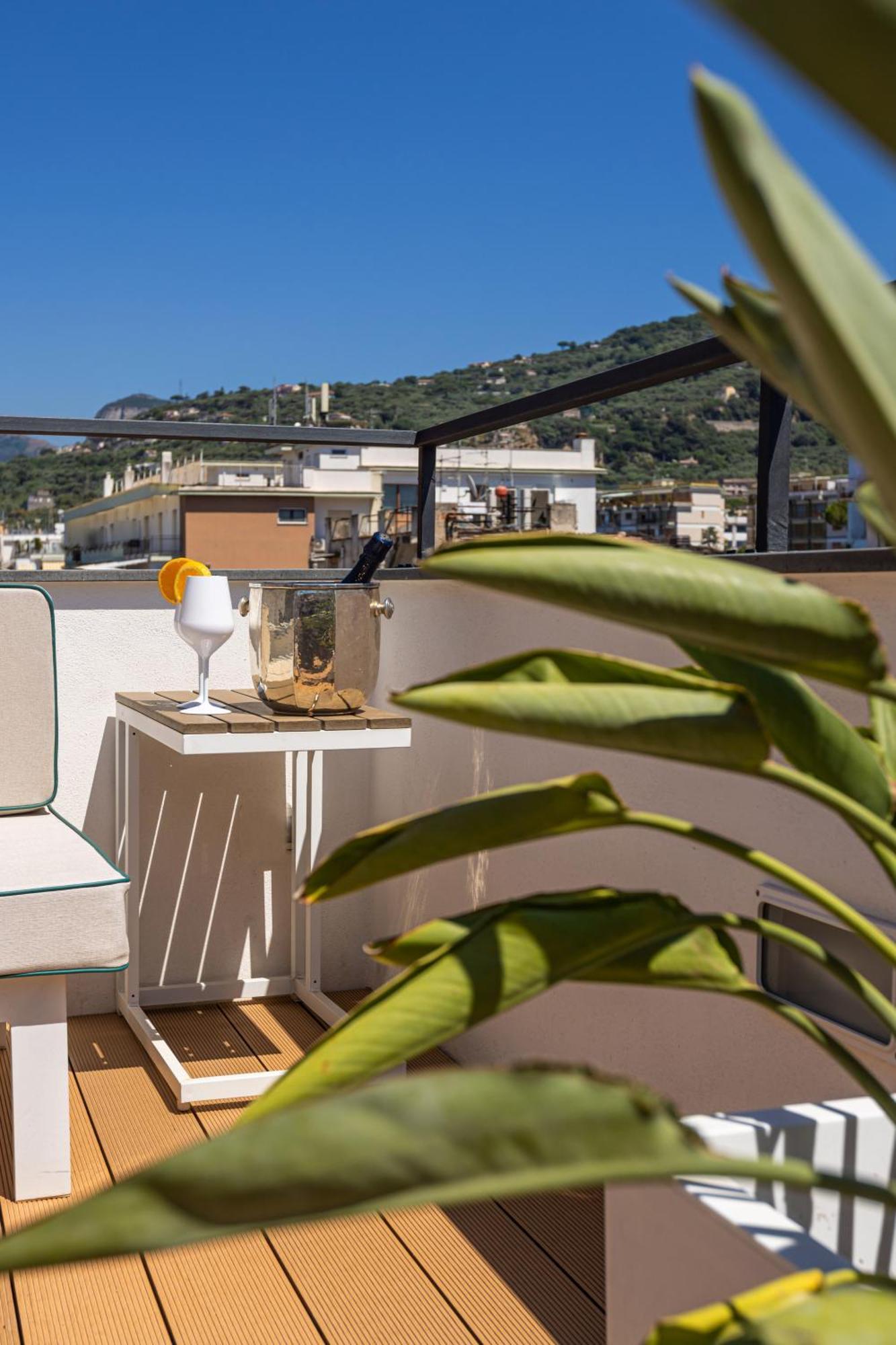 Boutique Suites 186 Sorrento Exterior foto
